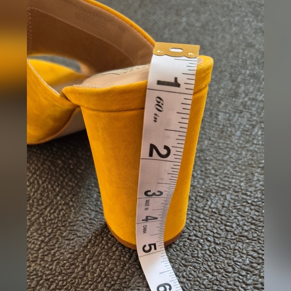 Steve Madden Sunflower Yellow Mules - Picture 6 of 6